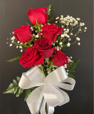 Congrats Graduate Presentation Bouquet Fresh Rose Bouquet in Lamont, AB | Trendy Petals