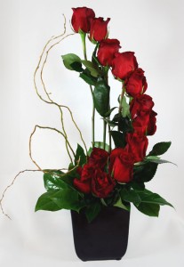 Contemporary Dozen Red Roses 