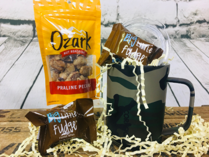 Camo Corkcicle Gift Set