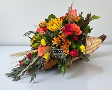 Golden Harvest Cornucopia   in Chehalis, WA | BENNY'S FLORIST & GREENHOUSE