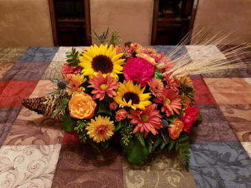 Cornucopia with wheat