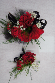 CORSAGE #3 W/ BOUT #3 