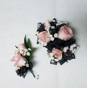 Corsage and Boutonniere 