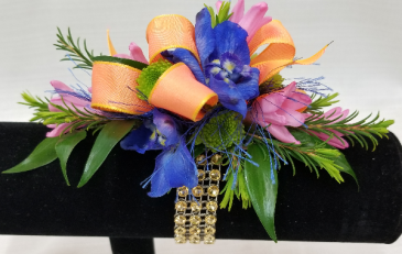 Custom Corsage  in Bolivar, MO | The Flower Patch & More