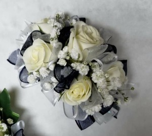 Corsage White & Black