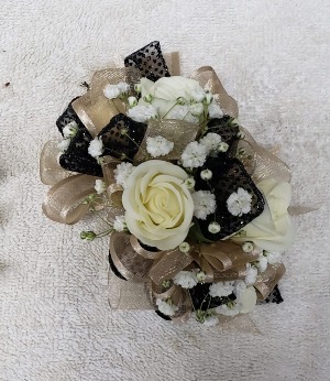 Corsage White, Black & Nude