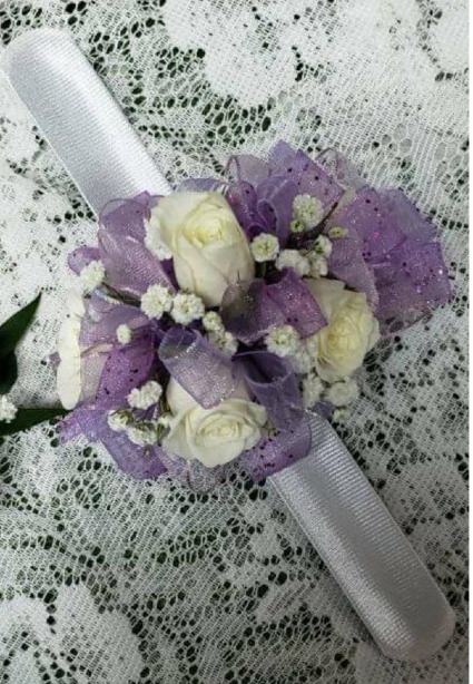 Corsage with Slap Bracelet White and Lavender