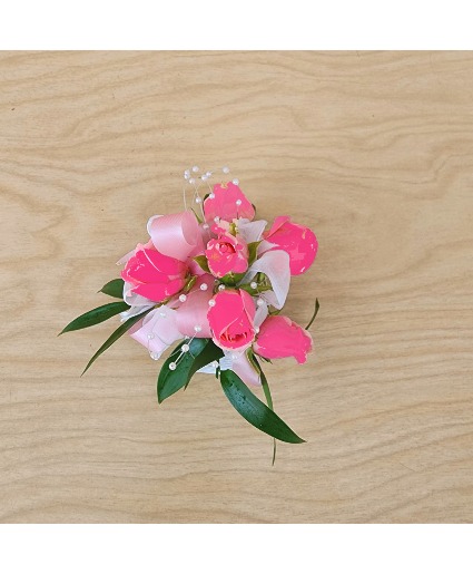 Corsage wristlet hot pink spray roses Corsage