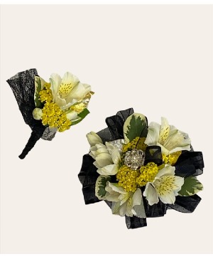 Homecoming Country Charm Bout & Corsage Set