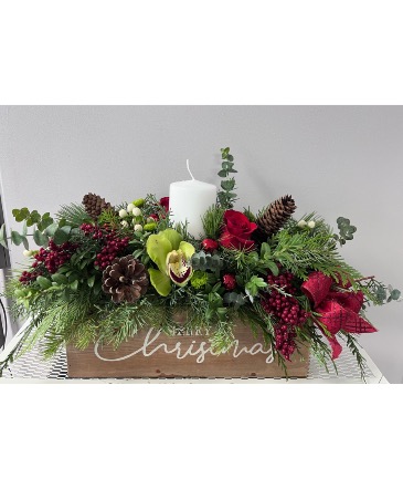 Country Christmas  in Aurora, ON | Petal Me Sugar Florist