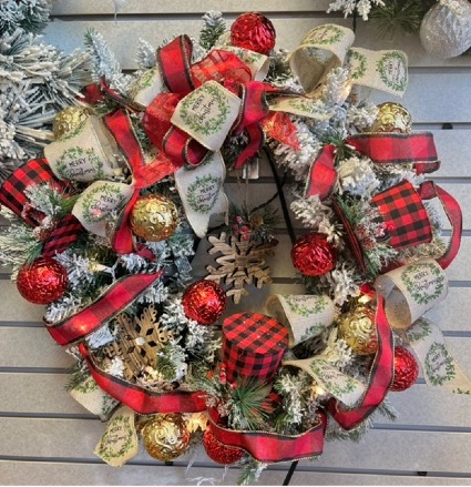 Country Christmas Artificial lit  Wreath