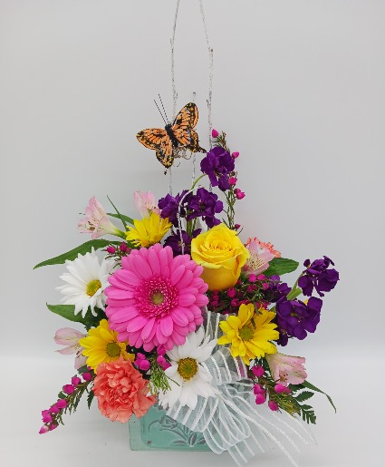 Country Courtyard Floral Arrangement