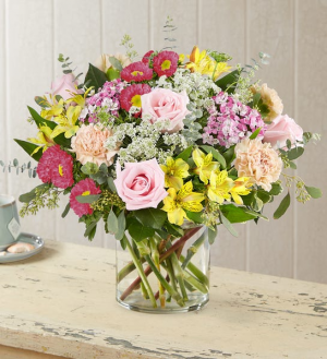 Country Garden Bouquet. in Clarksville, TN | FLOWERS BY TARA AND JEWELRY WORLD Country Garden Bouquet. in Clarksville, TN | FLOWERS BY TARA AND JEWELRY WORLD