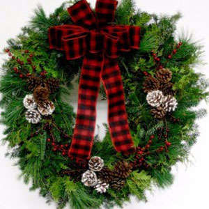 Country Living Wreath Fresh mixed greens w/bow