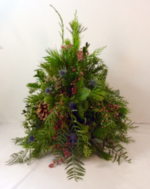 Countryside Charm Fresh Tree Arrangement in Troy, MI | DELLA'S MAPLE LANE FLORIST Countryside Charm Fresh Tree Arrangement in Troy, MI | DELLA'S MAPLE LANE FLORIST