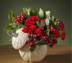 Cozy Bouquet Christmas™ FTD STAY COZY BOQUET CHRISTMAS