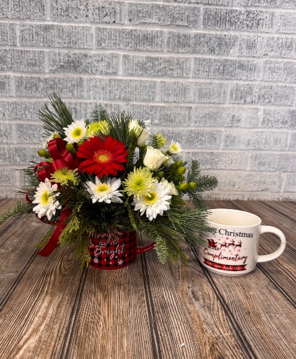 Cozy Christmas Mug Arrangement 