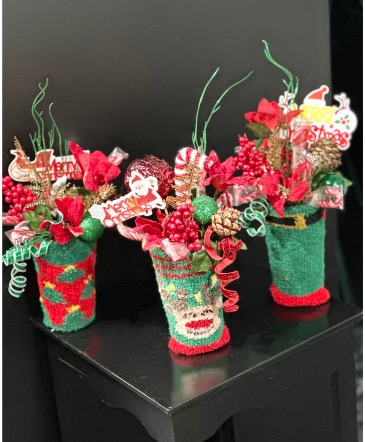 Cozy Socks Christmas Cup  in Springfield, IL | Luxe Floral