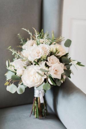 Cream and white Bouquet  Any occasion  in Coconut Grove, FL | Luxury Flowers