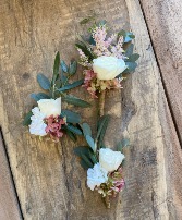 Sweet Romantic Boutonniere
