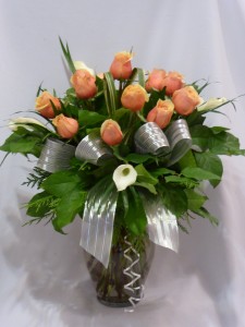 CREAM & PEACHES MY BABY- Roses Roses, Calla Lillies, Rose Floral Bouquets