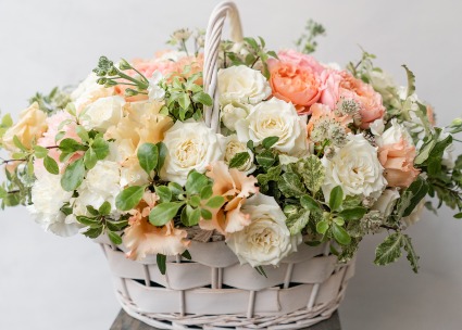 Creamy Peach Basket Arrangement