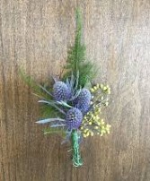 Creative Elements Bout Classic Boutonniere