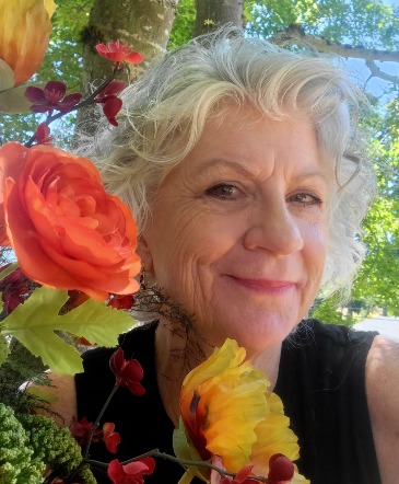 Creative, Friendly, and, Efficient! in Longview, WA | Banda's Bouquets Creative, Friendly, and, Efficient! in Longview, WA | Banda's Bouquets