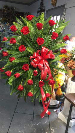 CRIMSON DEPARTURE STANDING SPRAY