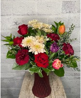 Crimson Love  in Cloquet, Minnesota | SKUTEVIKS FLORAL