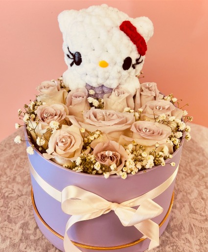 CROCHET HELLO KITTY BUCKET CROCHET AND FLORAL BUCKET