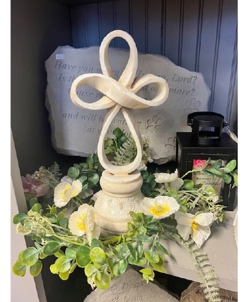 Cross with Floral Ring in Portland, MI | COUNTRY CUPBOARD FLORAL Cross with Floral Ring in Portland, MI | COUNTRY CUPBOARD FLORAL
