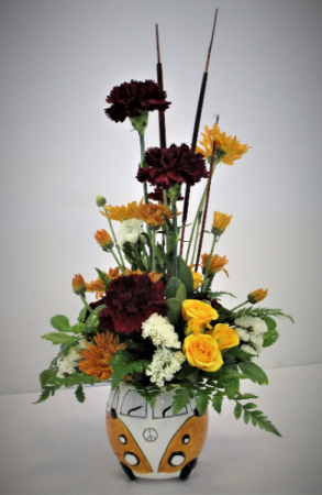 CRUISING YOUR WAY WITH LOVE AND THANKS FRESH FLOWER ARRANGEMENT