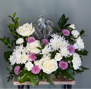 Crystal Angel   in Cloquet, MN | SKUTEVIKS FLORAL Crystal Angel   in Cloquet, MN | SKUTEVIKS FLORAL