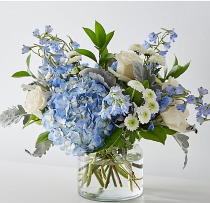 Crystal Blooms Vase shape May vary