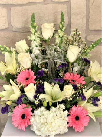 CRYSTAL CROSS ARRANGEMENT FOR VIEWING OR SERVICE