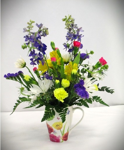 POP OF COLOR MUG DESIGN FRESH ARRANGEMENT