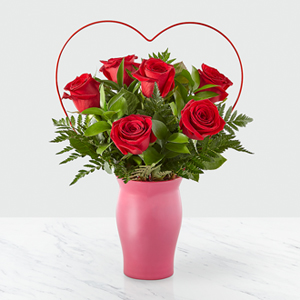 Cupid’s Heart Red Rose Bouquet Floral Arrangement