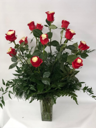 Cupids Kiss Vase