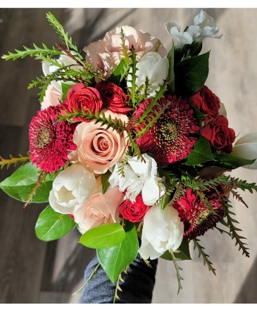 Custom Bridal Bouquet  in West Branch, IA | Iris & Ivy