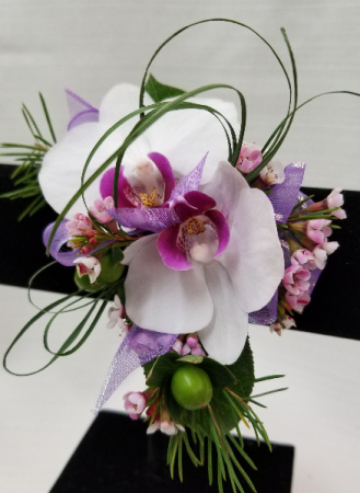 Custom Corsage  in Bolivar, MO | The Flower Patch & More