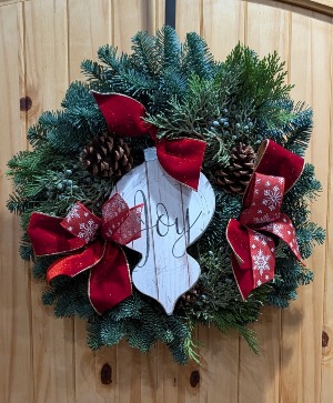 18" Custom Fresh Wreath 