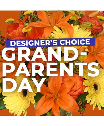 Custom Grandparent's Day Florals Designer's Choice in Amherst, MA | KNOWLES FLOWER SHOP