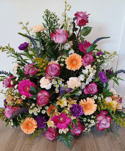Custom Tribute Arrangement