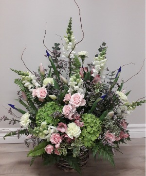 Custom Tribute Arrangement 