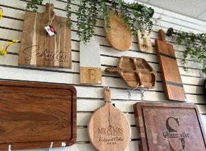 Custom Wooden Cutting Boards 