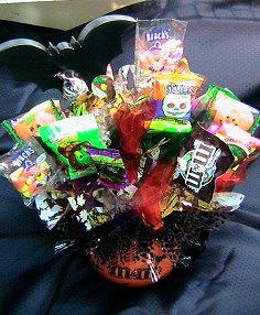 HALLOWEEN CANDY BOUQUET from The Rose Petal