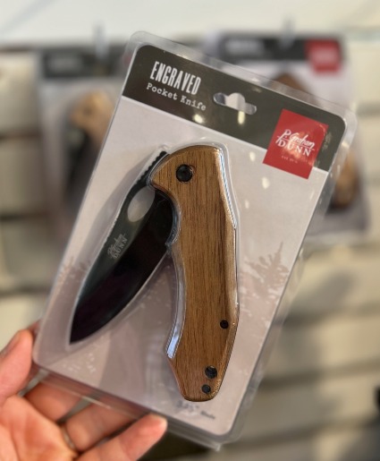 Customizable Pocket Knife