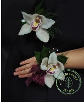 Cymbidium Orchid corsage & Boutoniere set 