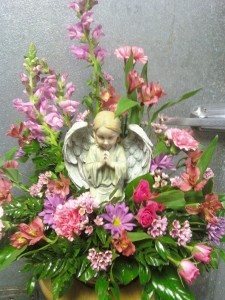 D310  angel & flowers in pinks & purples